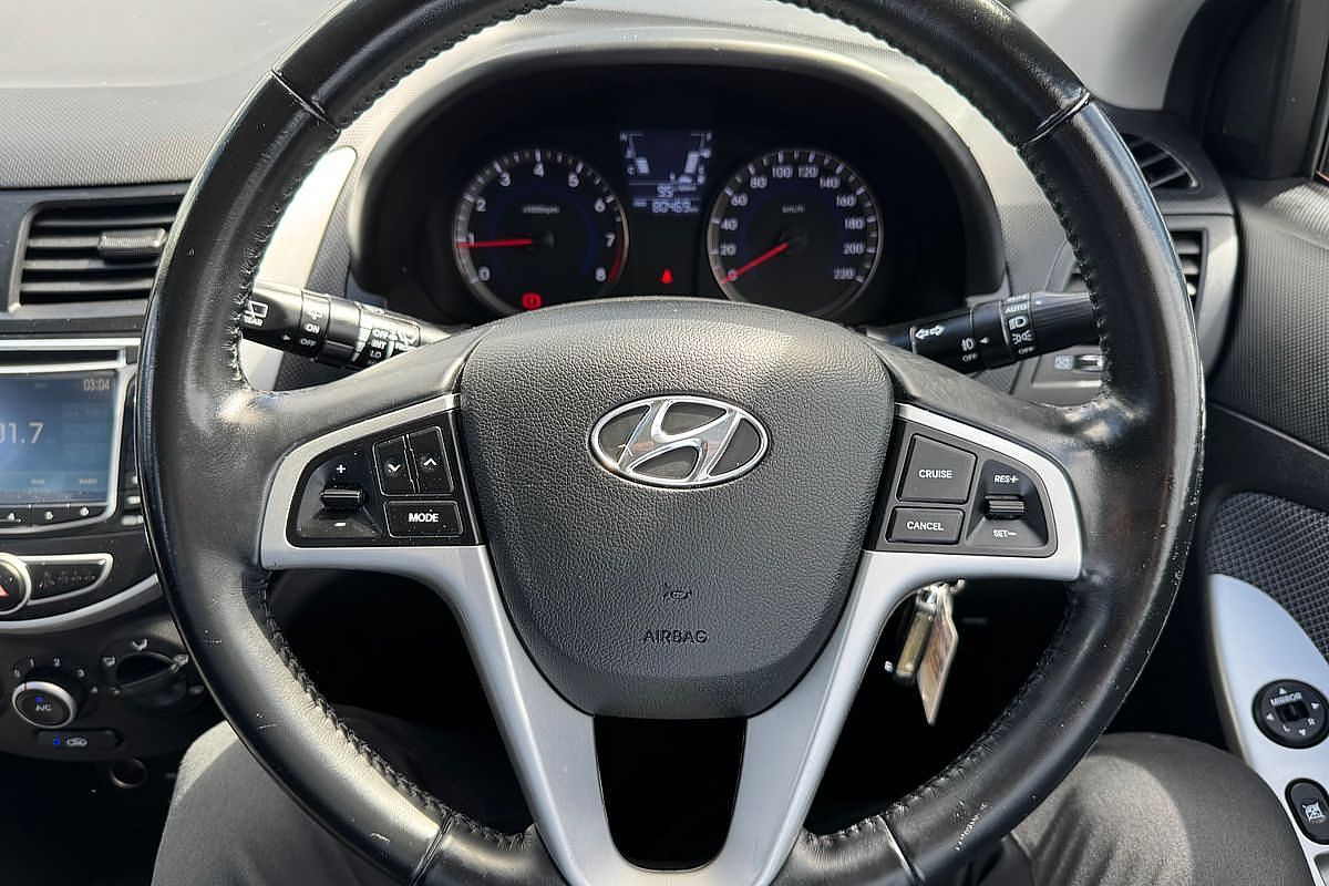 2013 Hyundai Accent SR RB3