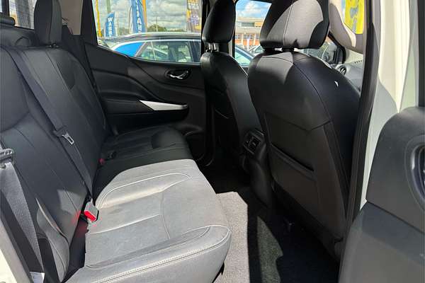 2017 Nissan NAVARA ST-X (4x4) D23 SERIES II