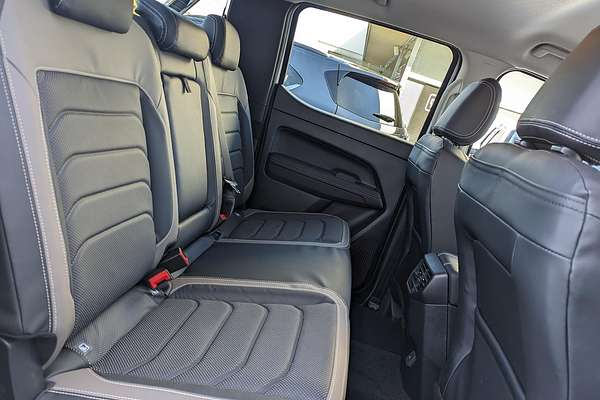 2024 Volkswagen Amarok TDI600 Style NF 4X4