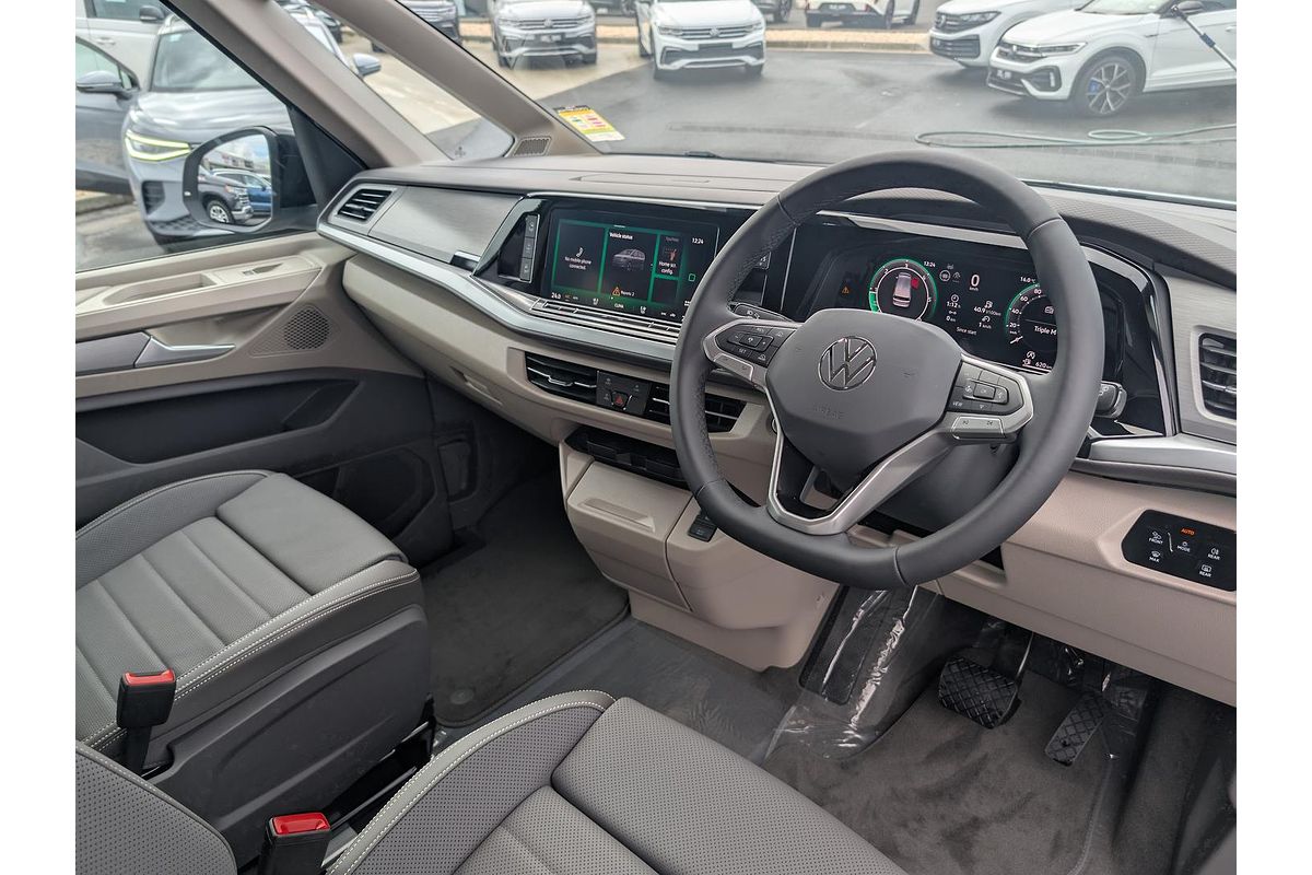 2025 Volkswagen Multivan TDI360 Life T7 SWB