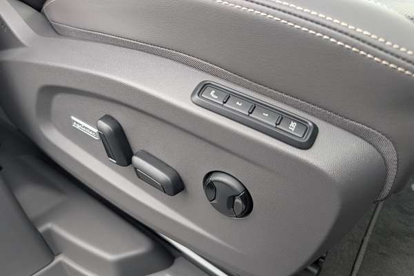 2025 Volkswagen Multivan TDI360 Life T7 SWB