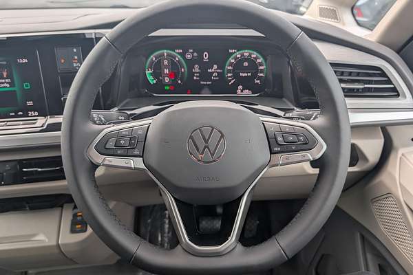 2025 Volkswagen Multivan TDI360 Life T7 SWB