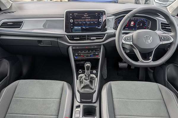 2025 Volkswagen T-Roc 110TSI Style D11