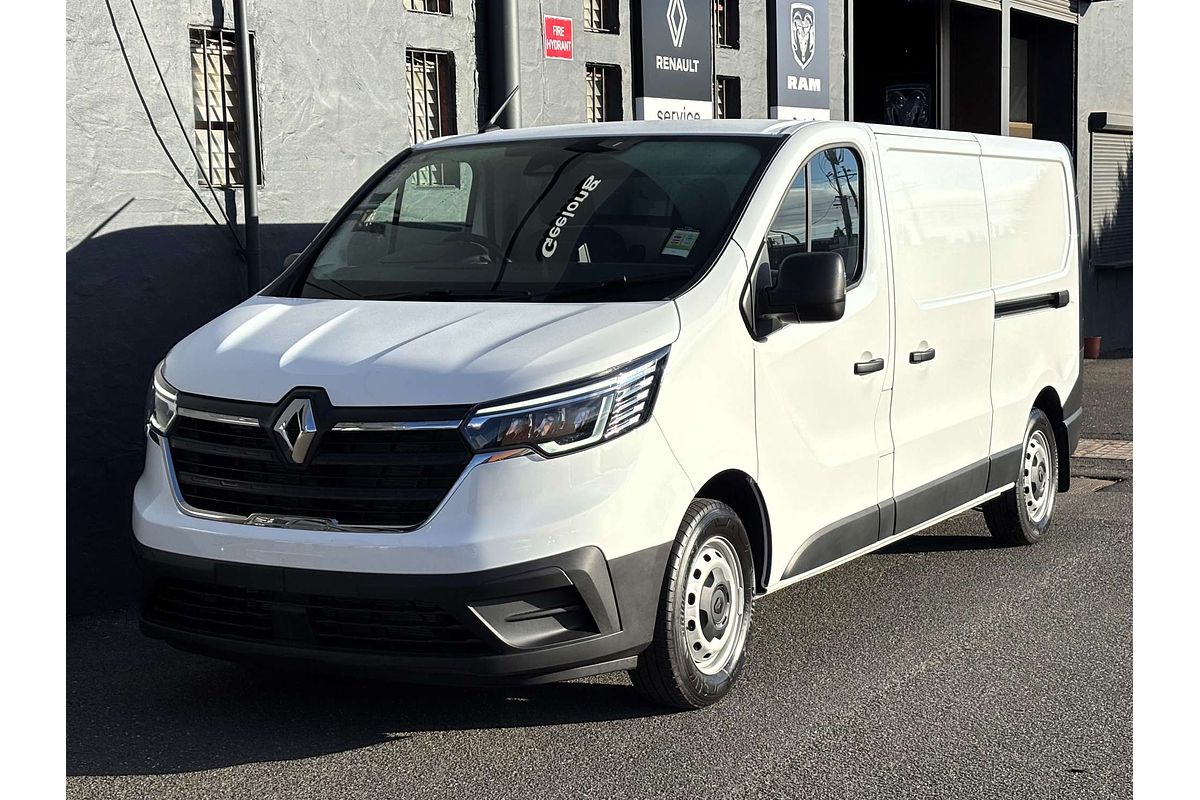 2024 Renault Trafic Pro X82 LWB