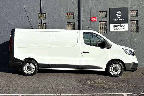 2024 Renault Trafic Pro X82 LWB