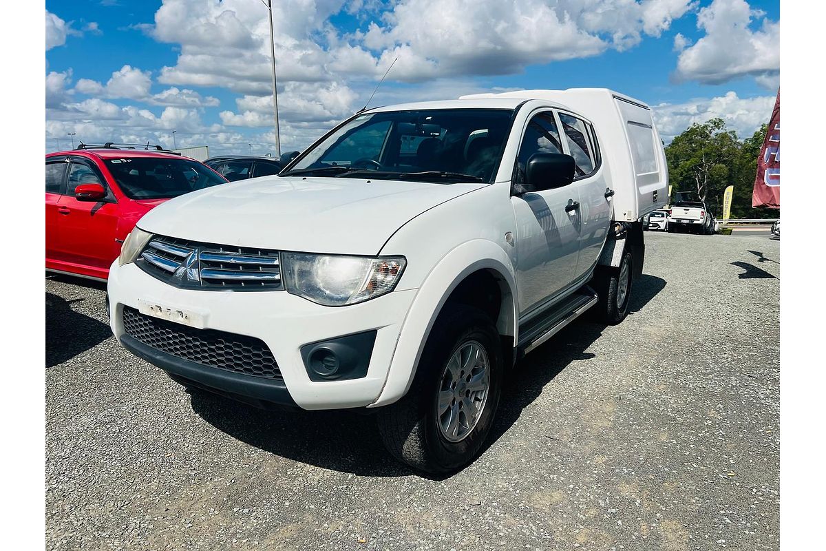 2014 Mitsubishi Triton GLX MN 4X4