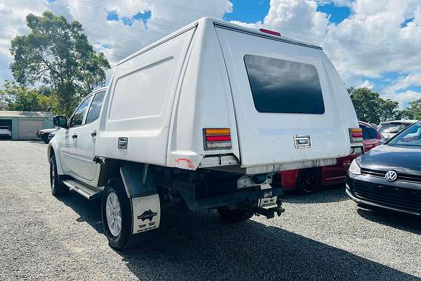 2014 Mitsubishi Triton GLX MN 4X4