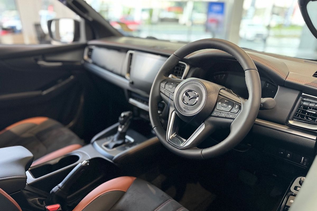 2025 Mazda BT-50 SP TF 4X4