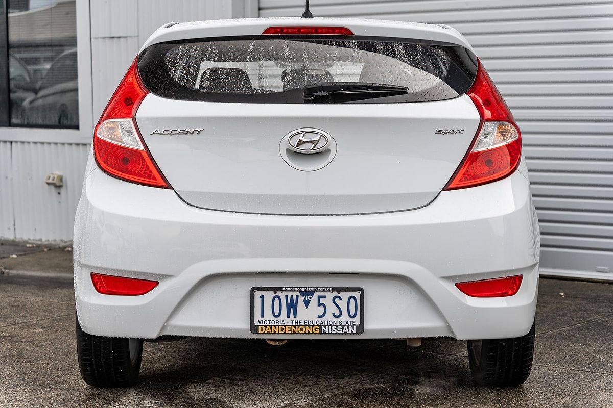 2019 Hyundai Accent Sport RB6