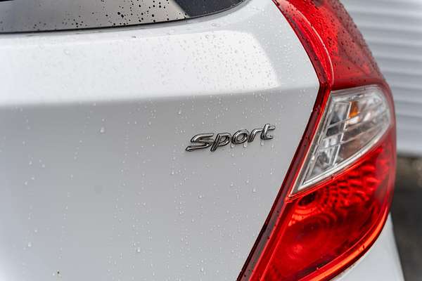 2019 Hyundai Accent Sport RB6
