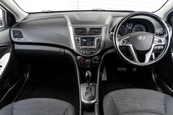 2019 Hyundai Accent Sport RB6