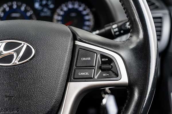 2019 Hyundai Accent Sport RB6