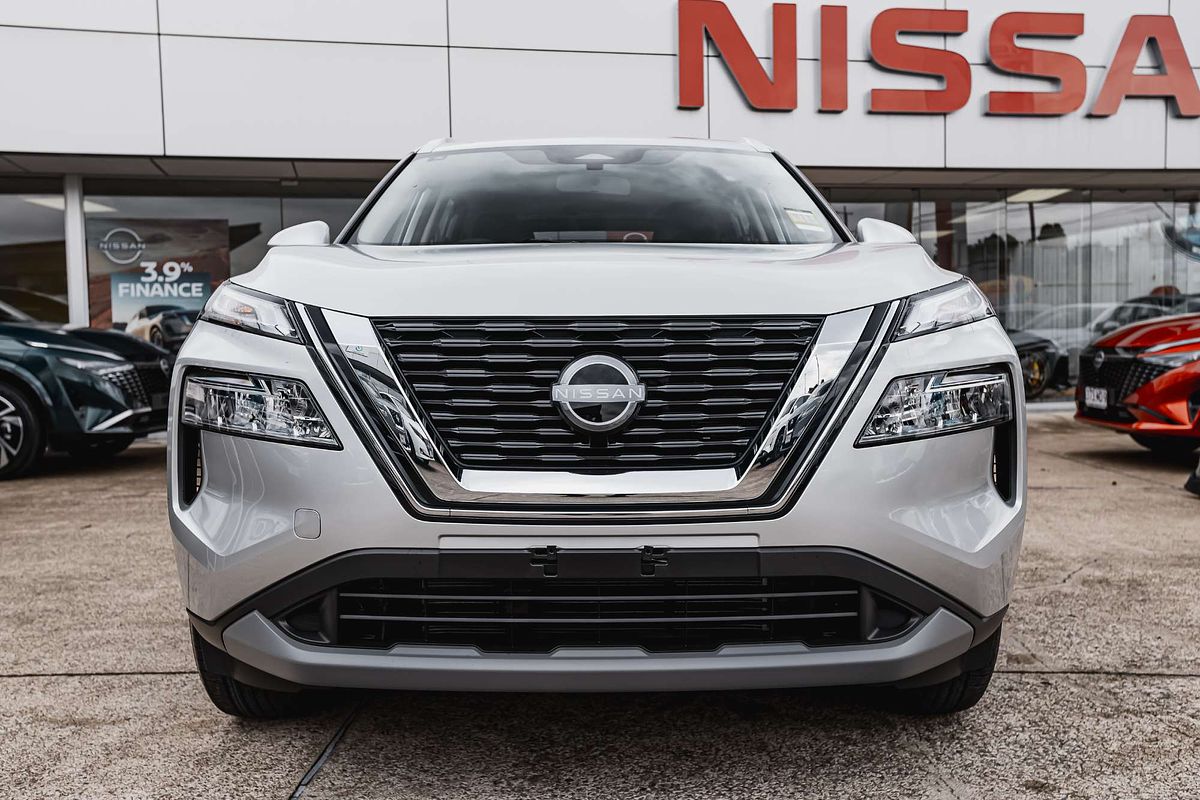 2025 Nissan X-TRAIL ST T33