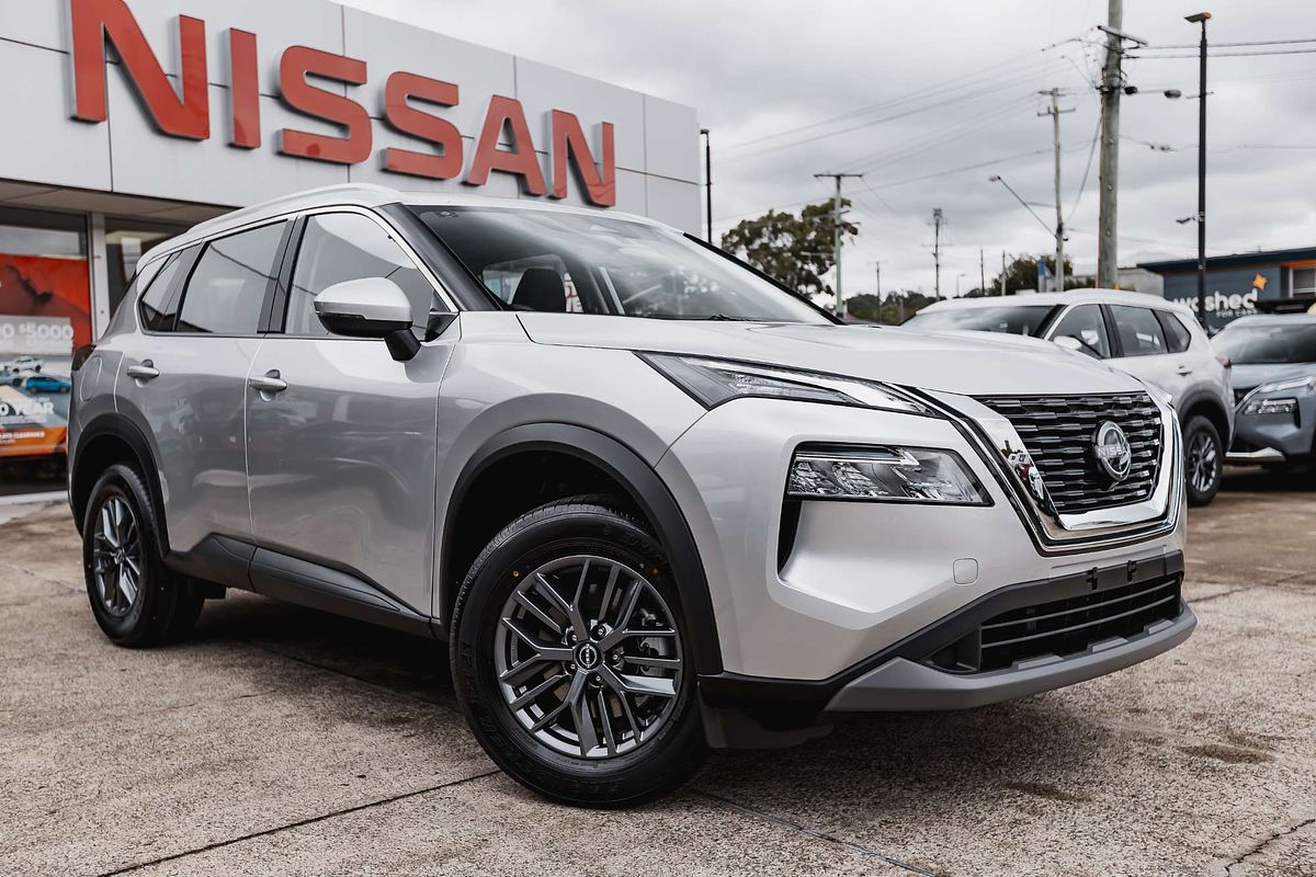 2025 Nissan X-TRAIL ST T33