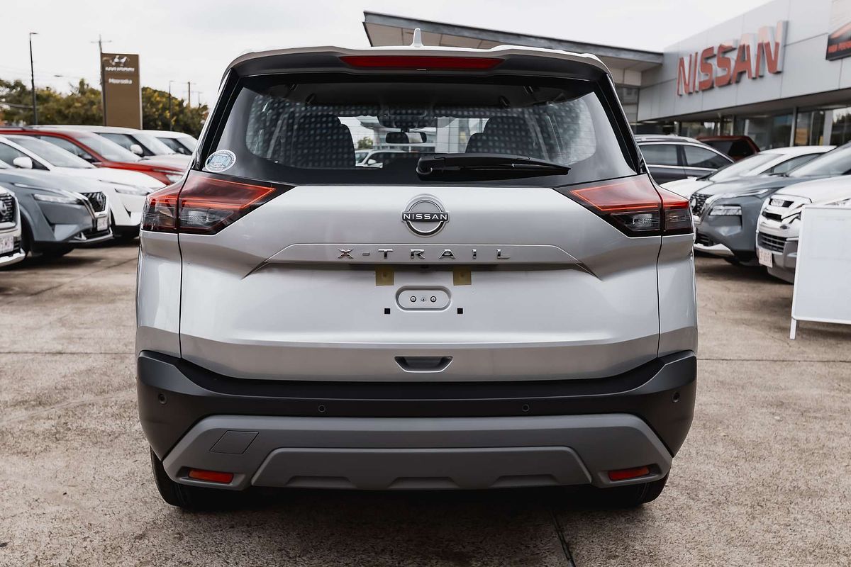 2025 Nissan X-TRAIL ST T33