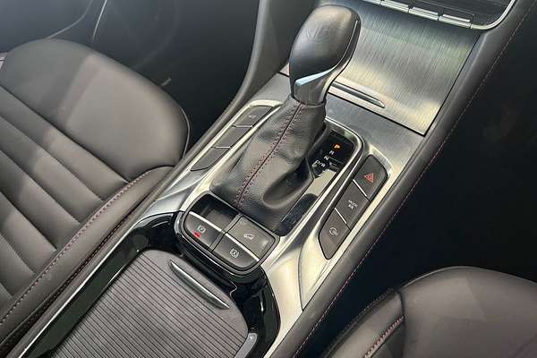 2021 MG HS Essence SAS23