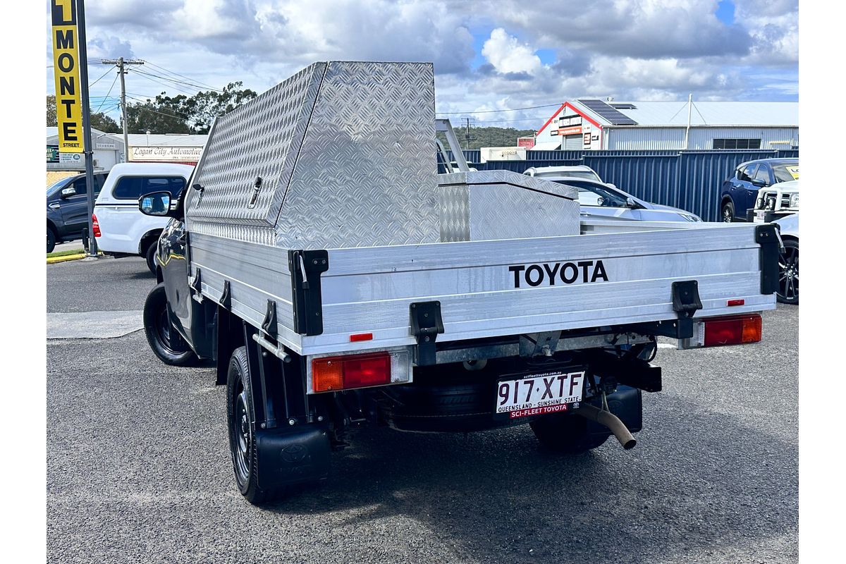 2017 Toyota Hilux Workmate TGN121R Rear Wheel Drive