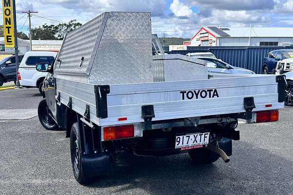 2017 Toyota Hilux Workmate TGN121R Rear Wheel Drive
