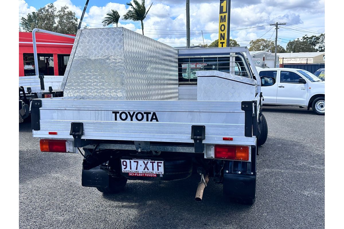 2017 Toyota Hilux Workmate TGN121R Rear Wheel Drive