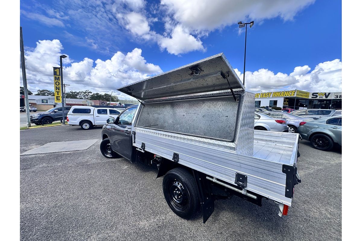 2017 Toyota Hilux Workmate TGN121R Rear Wheel Drive