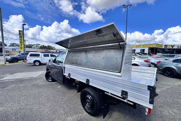 2017 Toyota Hilux Workmate TGN121R Rear Wheel Drive