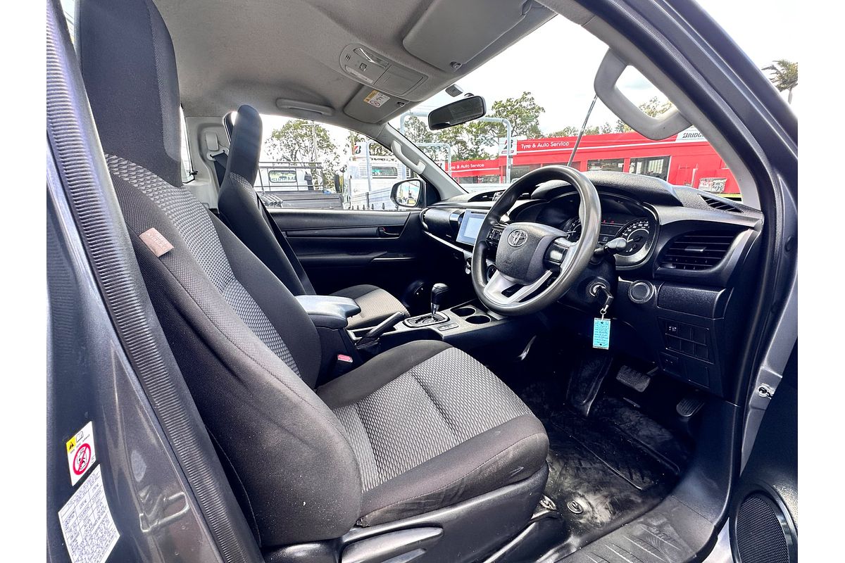 2017 Toyota Hilux Workmate TGN121R Rear Wheel Drive