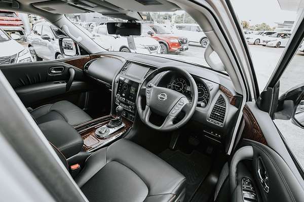 2024 Nissan Patrol Ti Y62