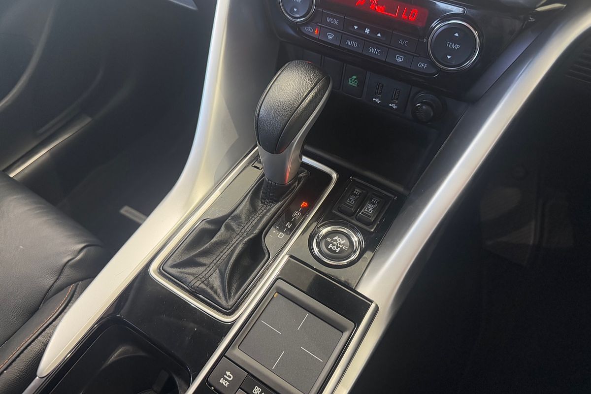 2019 Mitsubishi Eclipse Cross Exceed YA