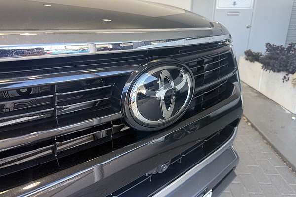 2023 Toyota Hilux SR5 GUN126R 4X4