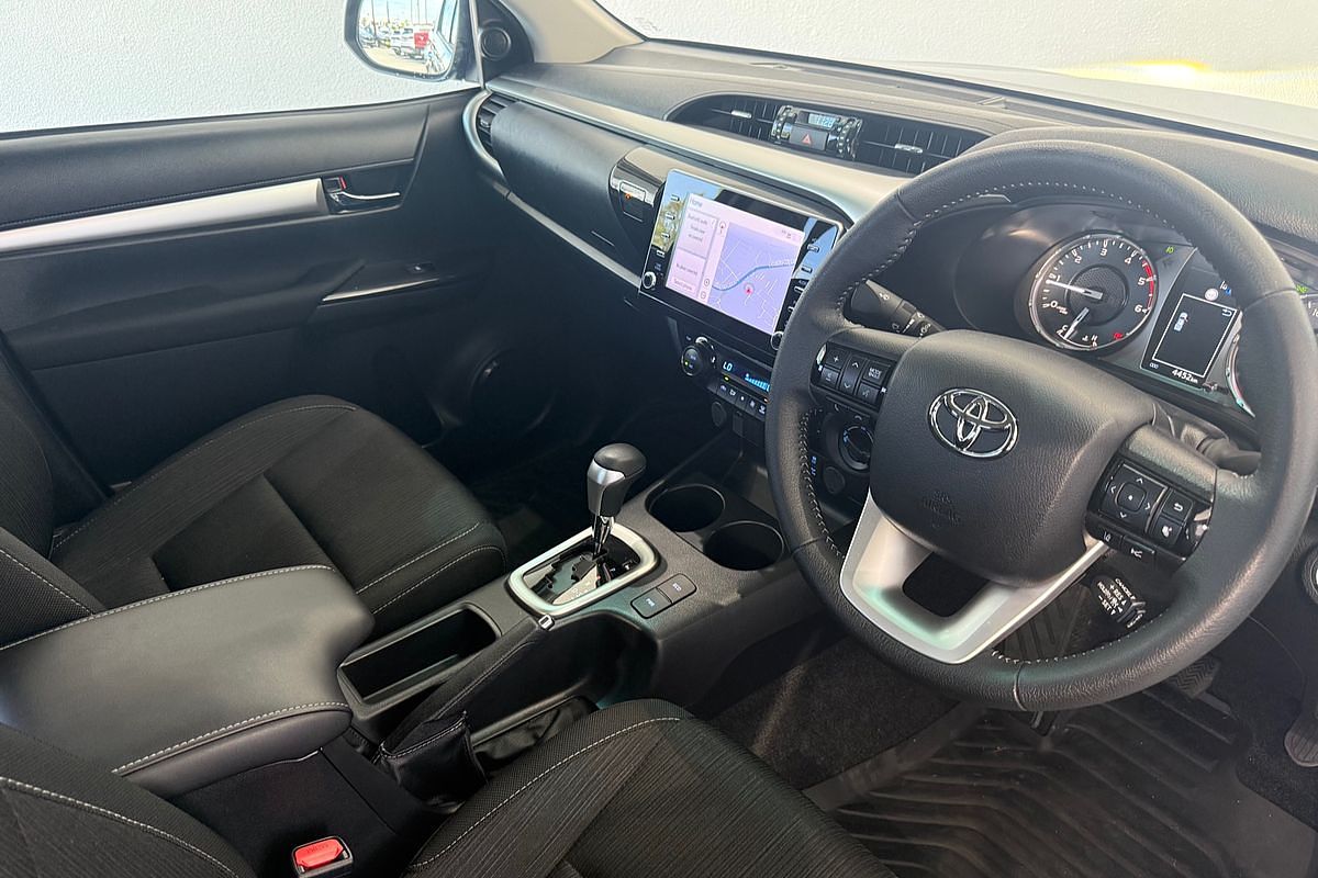 2023 Toyota Hilux SR5 GUN126R 4X4