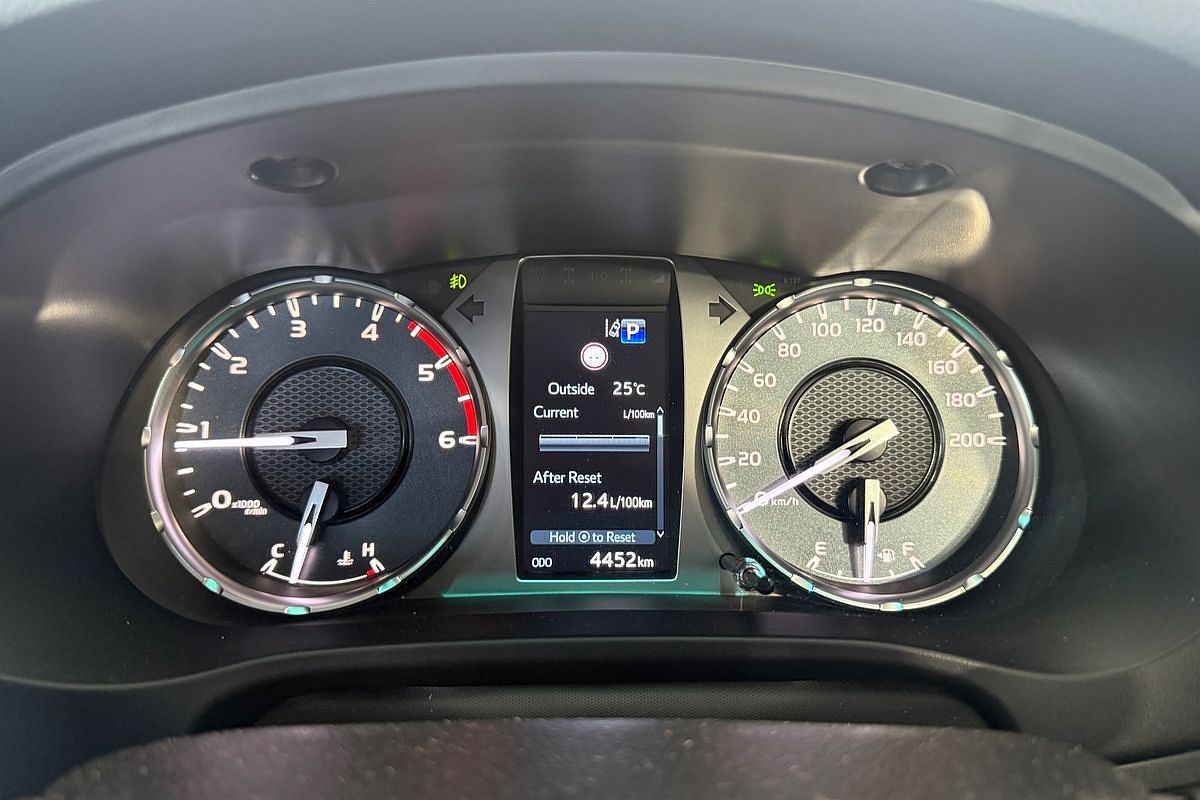2023 Toyota Hilux SR5 GUN126R 4X4