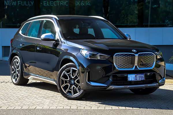 2024 BMW iX1 xDrive30 xLine U11