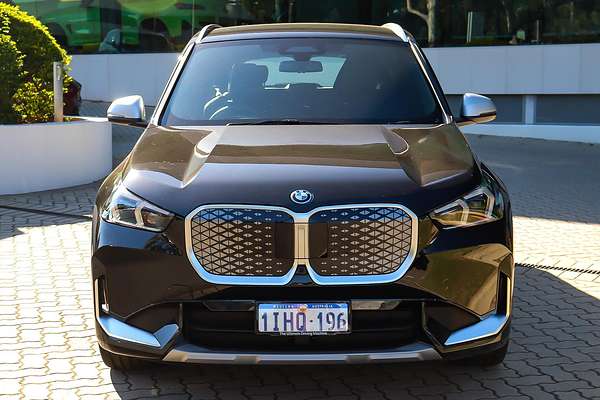 2024 BMW iX1 xDrive30 xLine U11