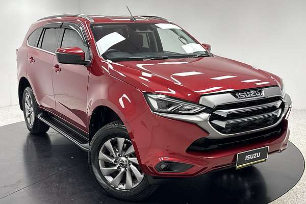 2022 Isuzu MU-X LS-U