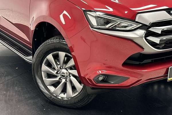 2022 Isuzu MU-X LS-U