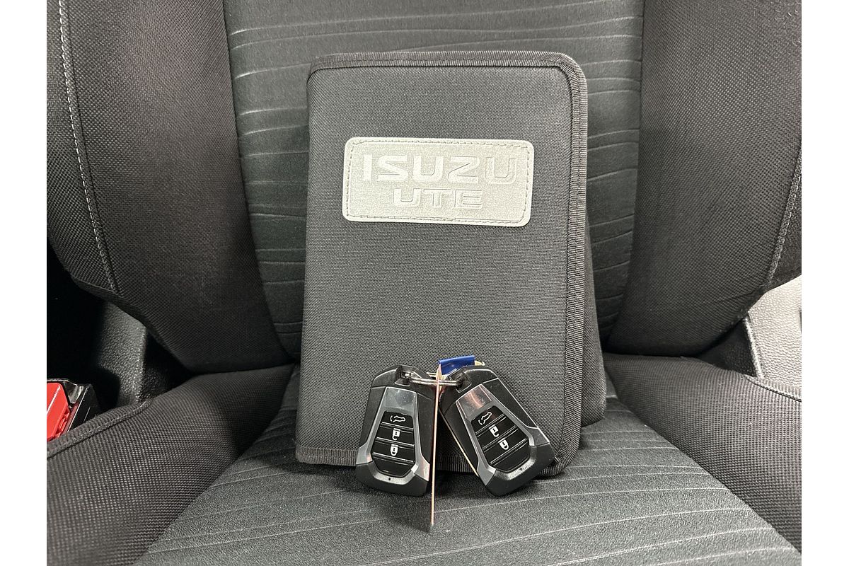 2022 Isuzu MU-X LS-U