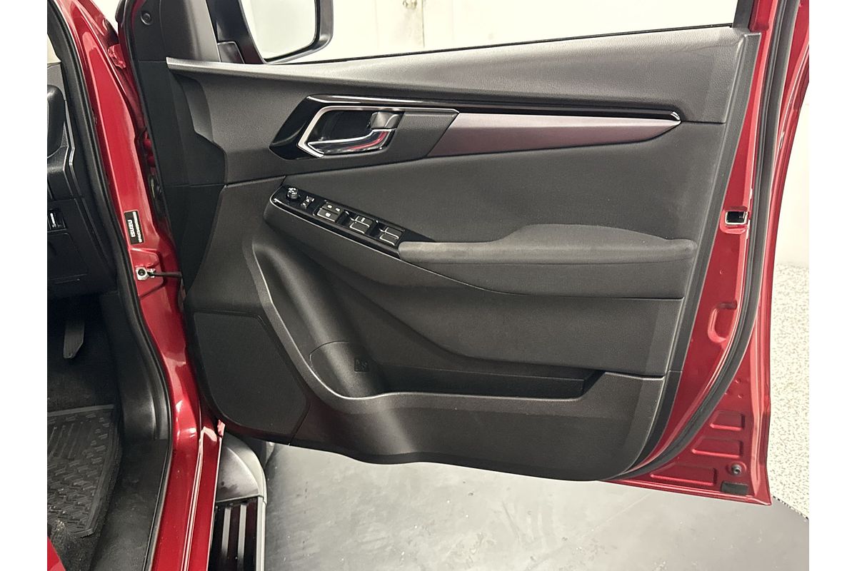 2022 Isuzu MU-X LS-U