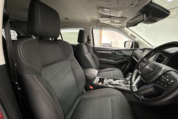2022 Isuzu MU-X LS-U
