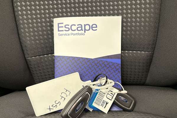 2023 Ford Escape ST-Line ZH