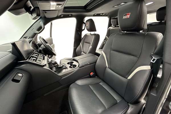 2023 Toyota Landcruiser GR Sport FJA300R
