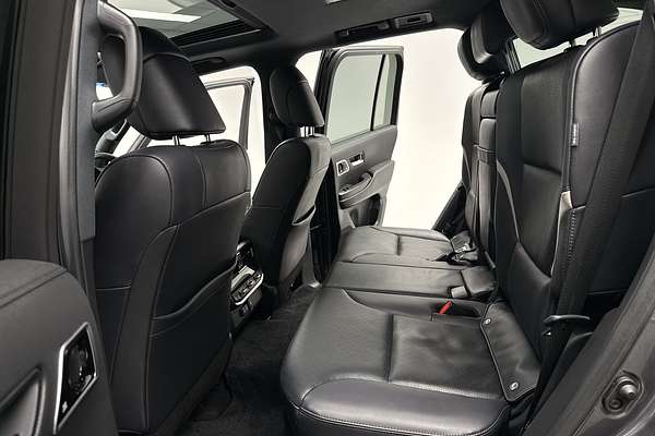 2023 Toyota Landcruiser GR Sport FJA300R