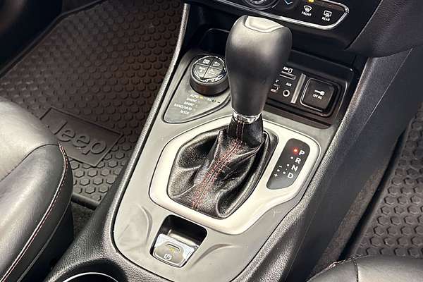 2015 Jeep Cherokee Trailhawk KL