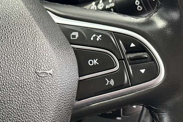 2020 Renault Koleos Black Edition HZG