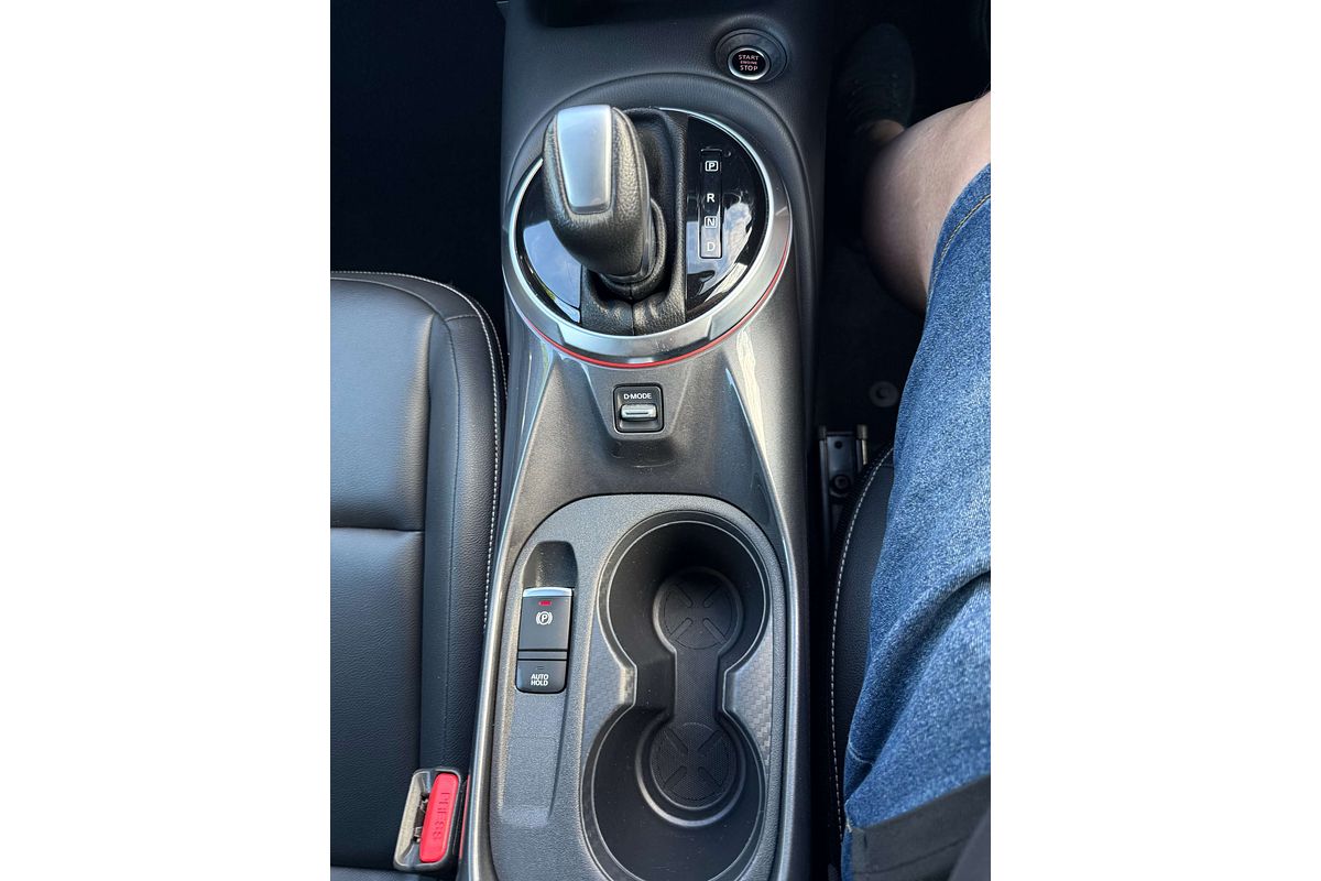 2022 Nissan JUKE ST-L F16