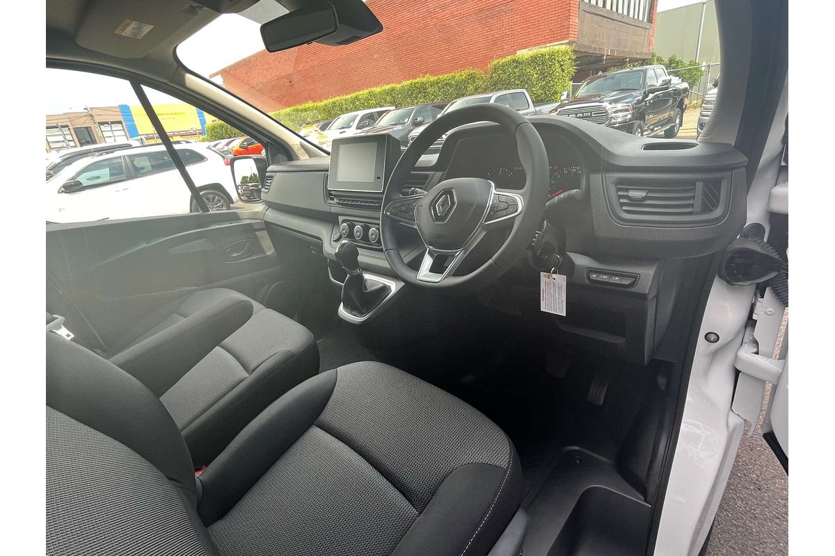 2024 Renault Trafic Pro X82 LWB