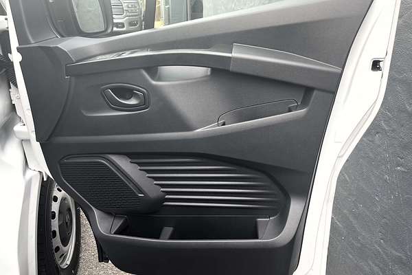 2024 Renault Trafic Pro X82 LWB