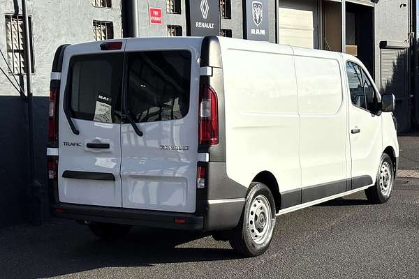 2024 Renault Trafic Pro X82 LWB