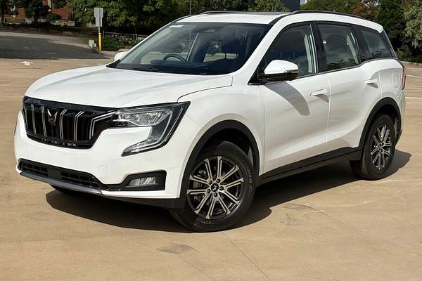 2025 Mahindra XUV700 AX7L MY25