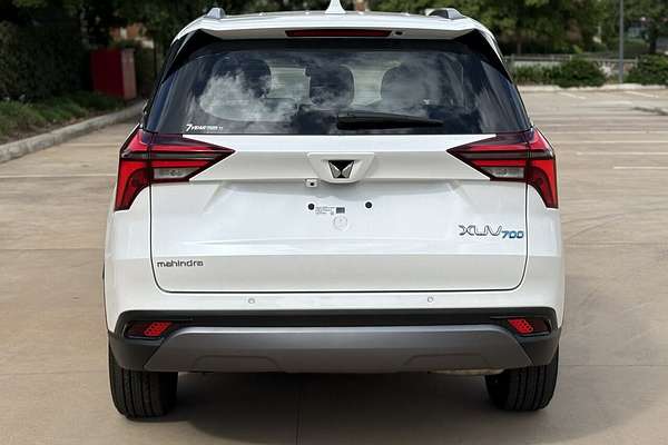 2025 Mahindra XUV700 AX7L MY25