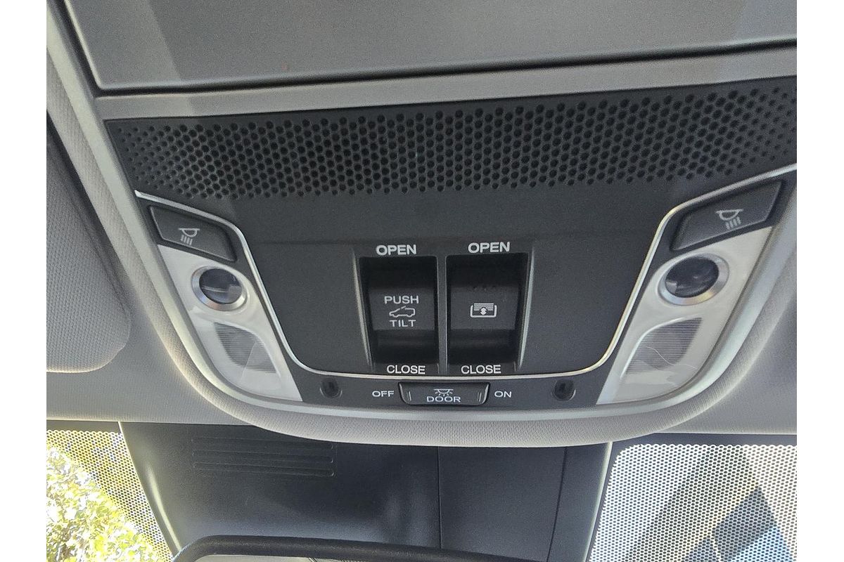 2022 Honda CR-V VTi LX AWD RW